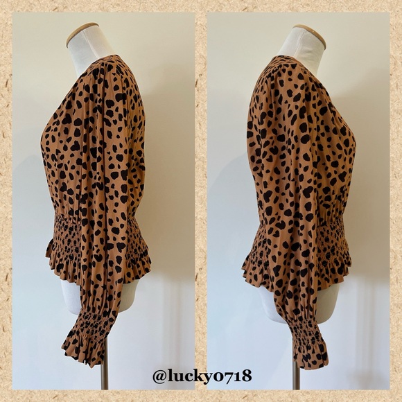 Blue Life NWOT Cora Top in Tan Animal Sz S - Picture 5 of 8